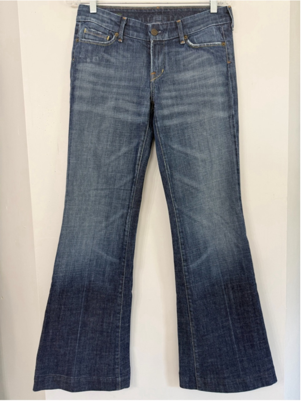 Citizens of Humanity Women’s 29 Kate Low Waist Full Leg Stretch flare jeans dark